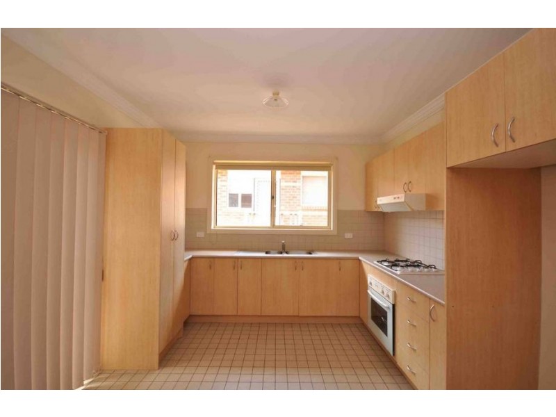 4/85 Rokewood Crescent, Meadow Heights VIC 3048