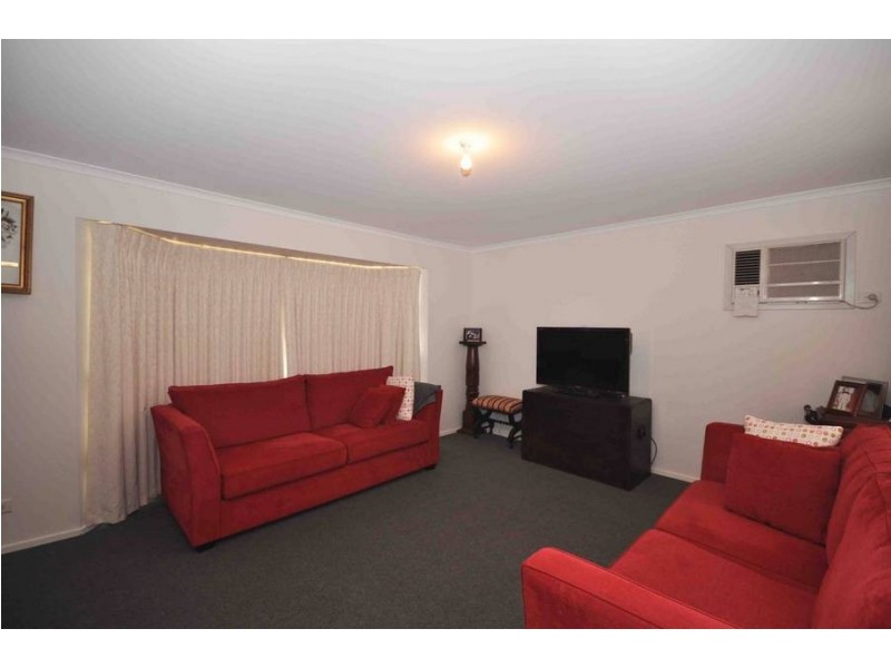 47 Shankland Boulavard, Meadow Heights VIC 3048