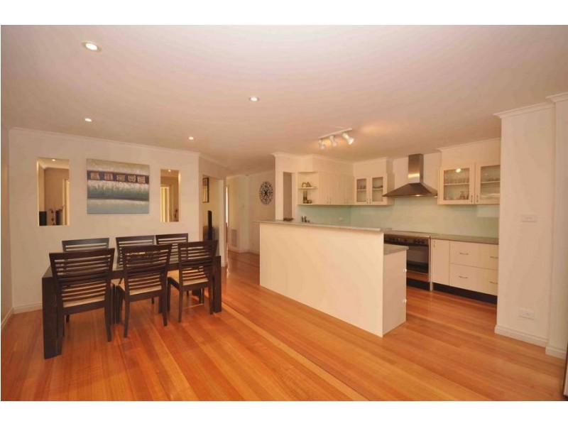 150 Lightwood Crescent, Meadow Heights VIC 3048