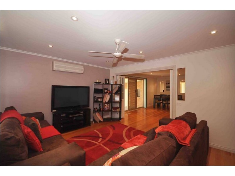 150 Lightwood Crescent, Meadow Heights VIC 3048