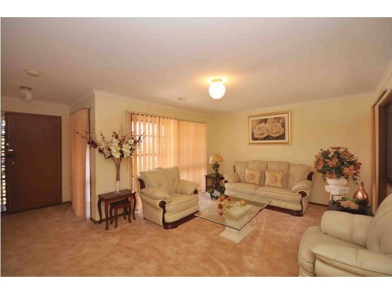 4 Morris Court, Meadow Heights VIC 3048