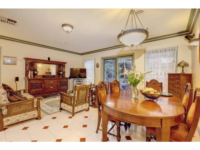 7 Herring Court, Roxburgh Park VIC 3064