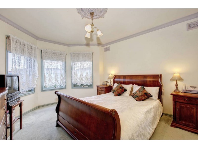 7 Herring Court, Roxburgh Park VIC 3064