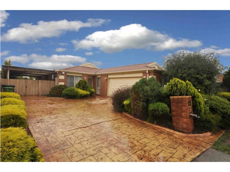 18 Herring Court, Roxburgh Park VIC 3064