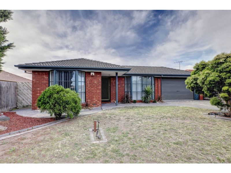 7 Gunbower Crescent, Meadow Heights VIC 3048
