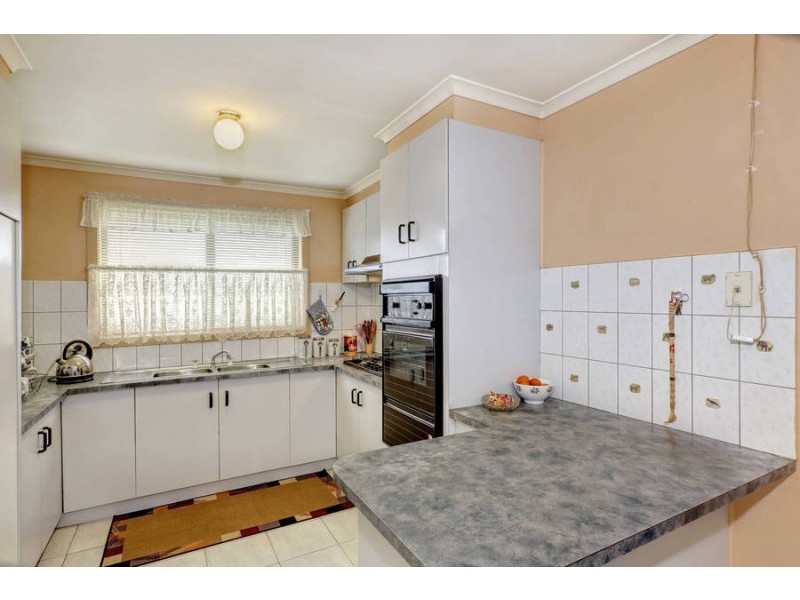 3 Buxton Court, Meadow Heights VIC 3048