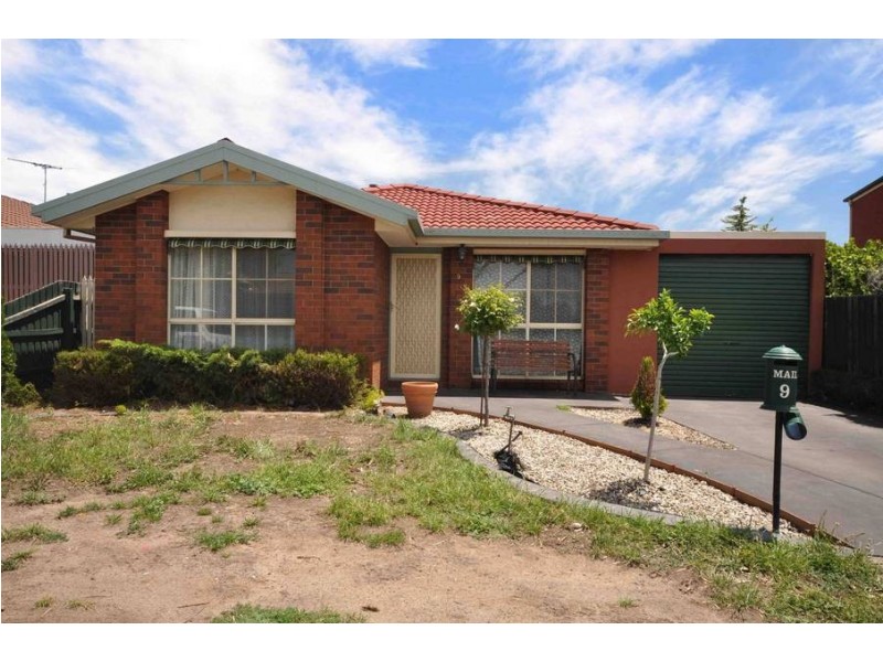 9 Prentice Court, Roxburgh Park VIC 3064