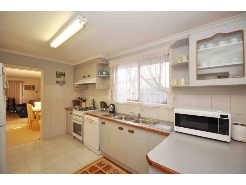 446 Barry Road, Coolaroo VIC 3048