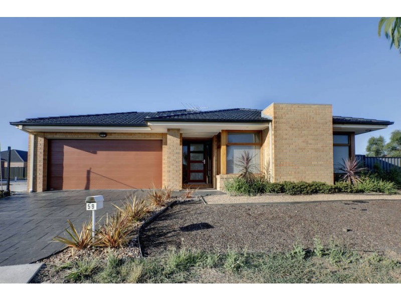 59 Serendip Crescent, Greenvale VIC 3059