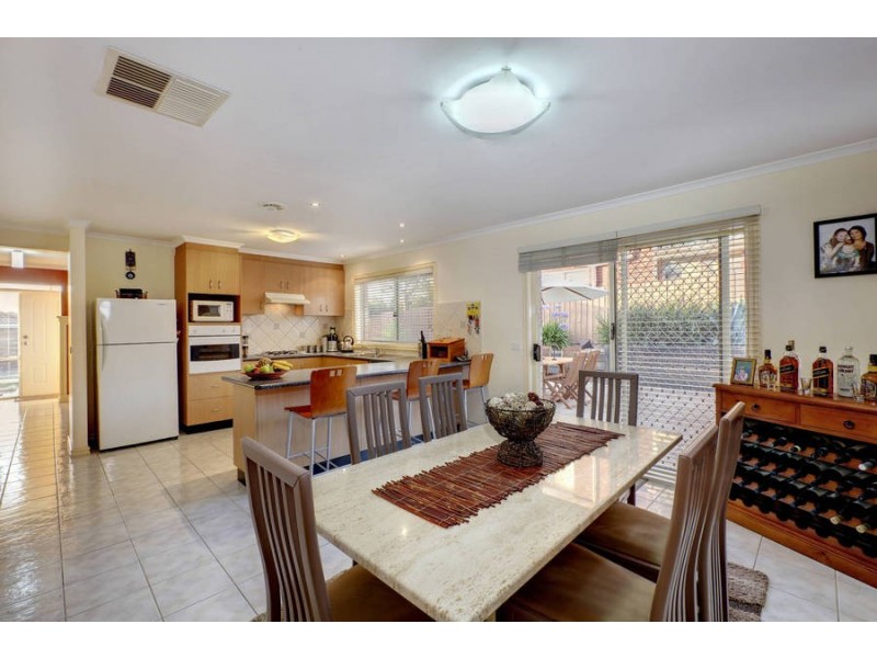 18 Abelia Court, Meadow Heights VIC 3048