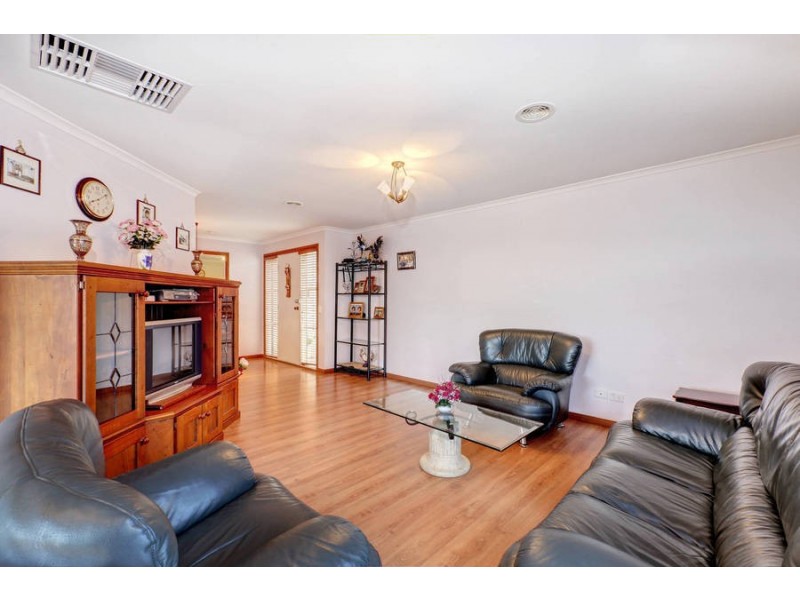 20 Rio Grande Drive, Roxburgh Park VIC 3064