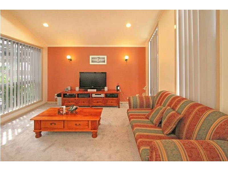 12 Merrigan Court, Roxburgh Park VIC 3064