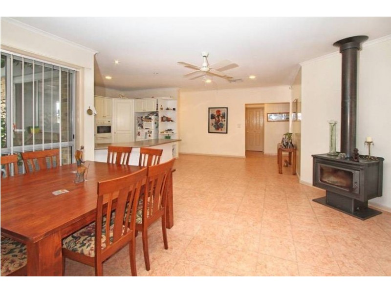 12 Merrigan Court, Roxburgh Park VIC 3064