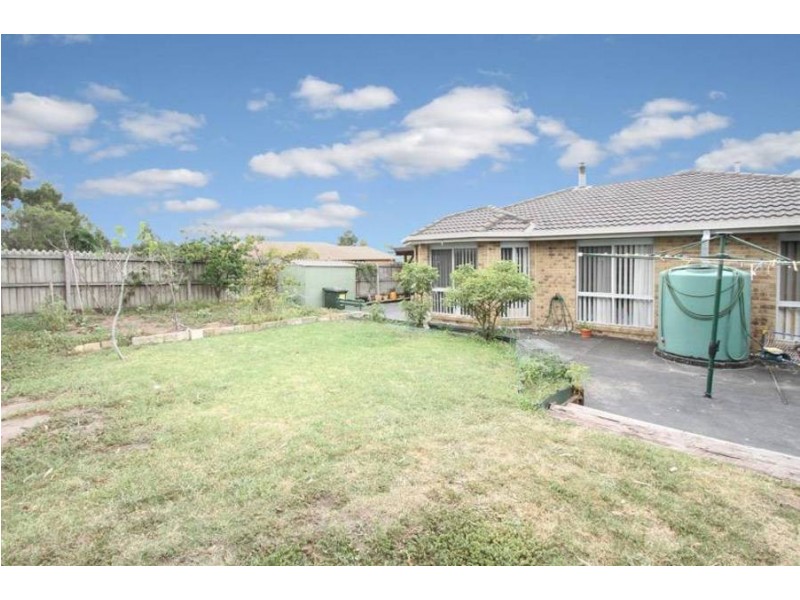 12 Merrigan Court, Roxburgh Park VIC 3064