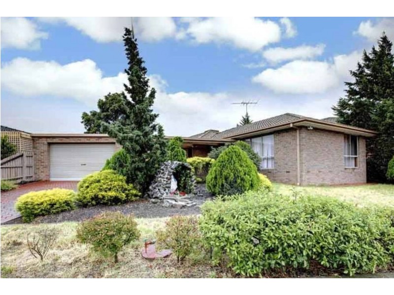 24 Ashleigh Crescent, Meadow Heights VIC 3048