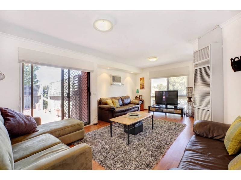 5 Clematis Court, Meadow Heights VIC 3048