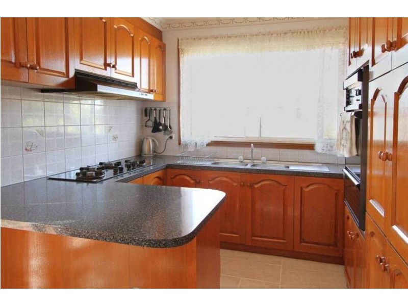 1/60 Mitchell Crescent, Meadow Heights VIC 3048