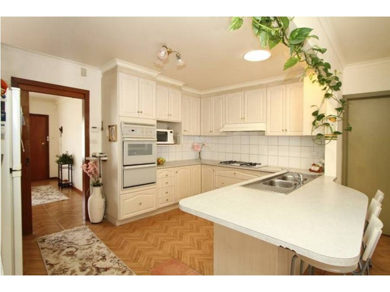 20 GOSFORD CRESCENT, Broadmeadows VIC 3047
