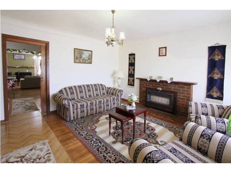 20 GOSFORD CRESCENT, Broadmeadows VIC 3047