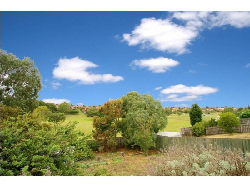 34 Magnolia Boulvard, Meadow Heights VIC 3048