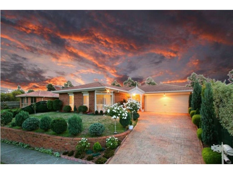 8 Merrigan Court, Roxburgh Park VIC 3064