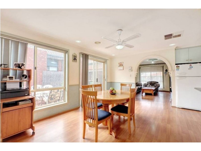 51 Rearden Crescent, Roxburgh Park VIC 3064