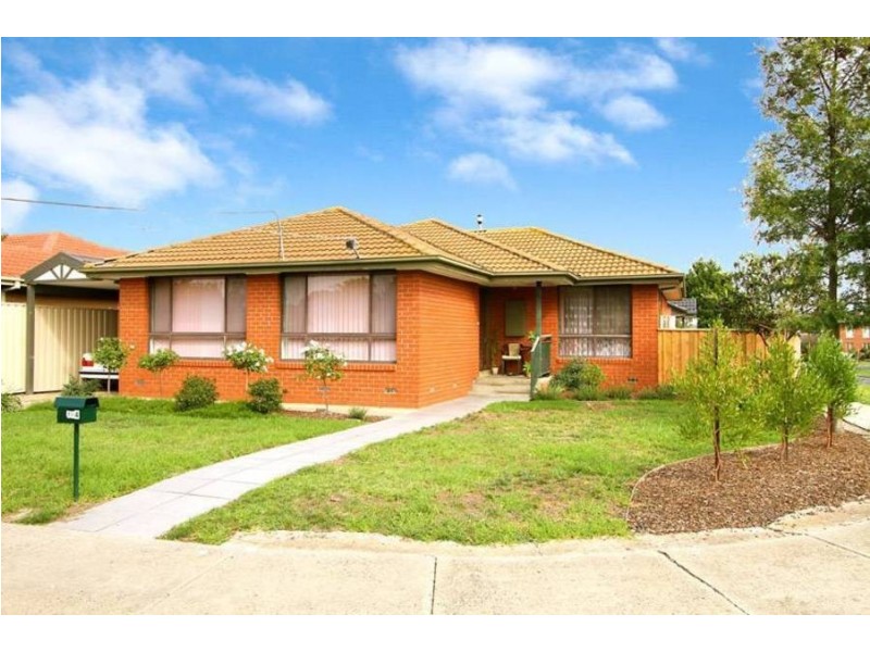 1/4 Appin Street, Meadow Heights VIC 3048