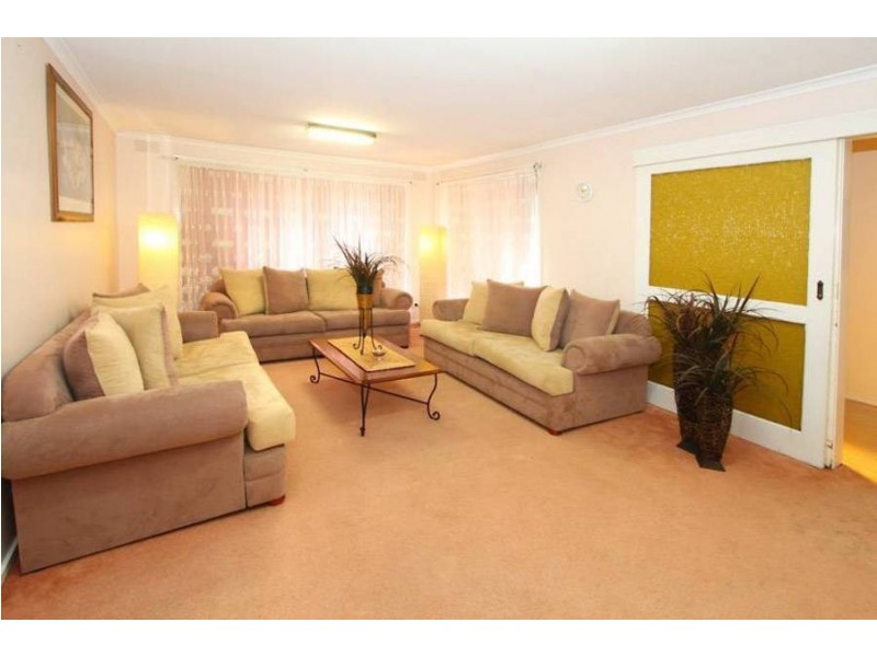 1/4 Appin Street, Meadow Heights VIC 3048