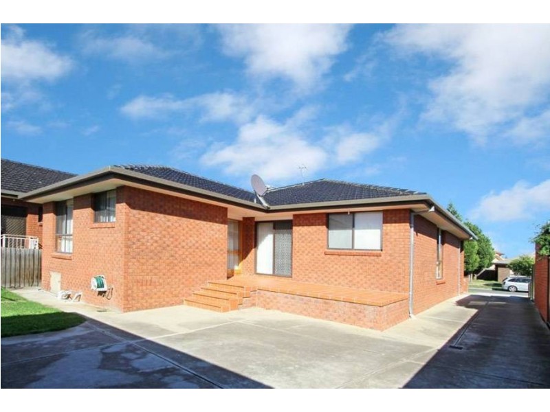 20 Hopkins Way, Meadow Heights VIC 3048
