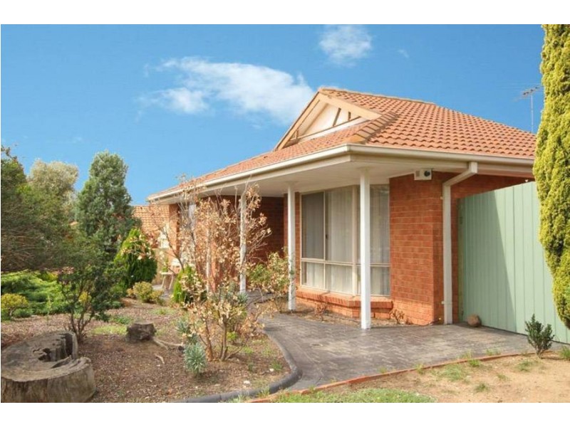26 Linden Close, Meadow Heights VIC 3048