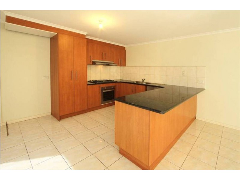 9 Severn Court, Roxburgh Park VIC 3064