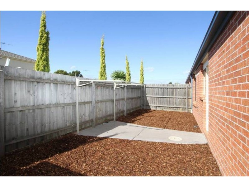 9 Severn Court, Roxburgh Park VIC 3064