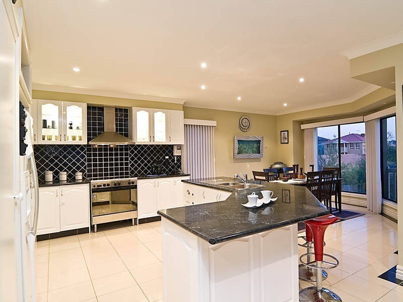 3 Madigan Court, Roxburgh Park VIC 3064