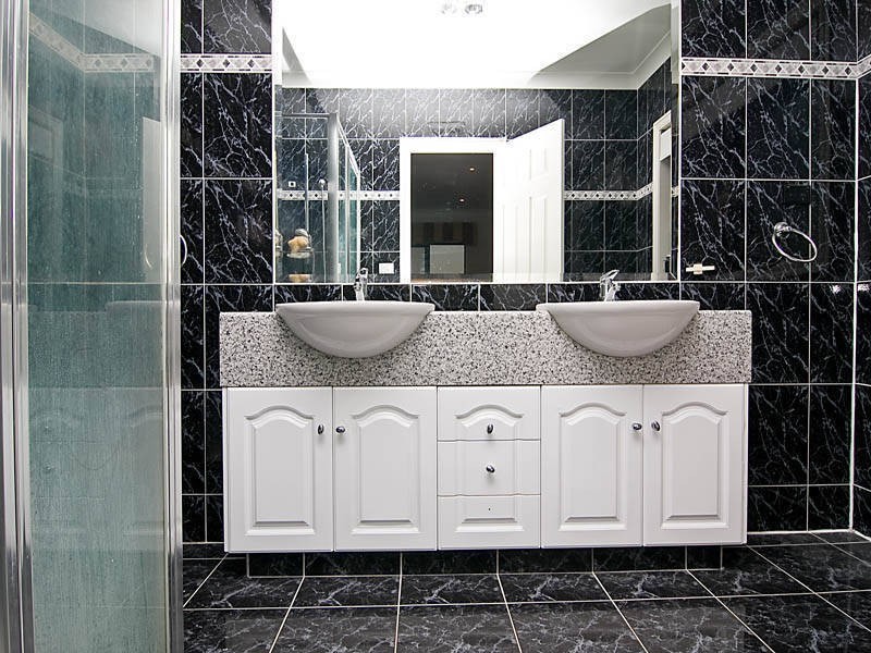 3 Madigan Court, Roxburgh Park VIC 3064