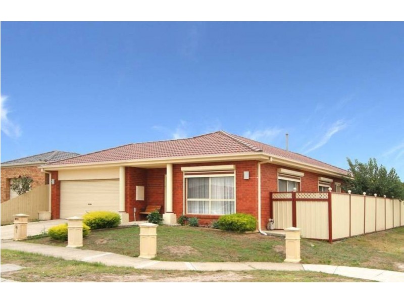 5 Pecos Street, Roxburgh Park VIC 3064