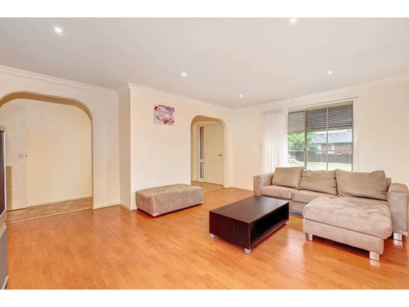 1/39 Shankland Boulevard, Meadow Heights VIC 3048