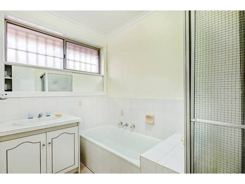 1/39 Shankland Boulevard, Meadow Heights VIC 3048