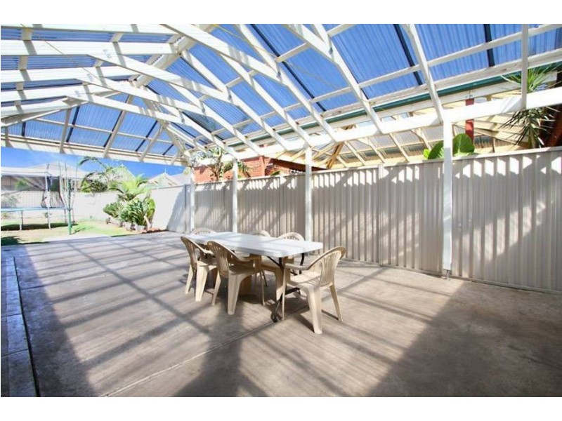 12 Congo Court, Roxburgh Park VIC 3064