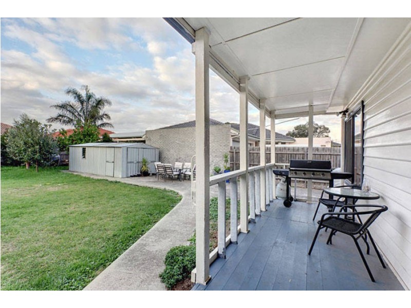 4 Eileen Street, Hadfield VIC 3046