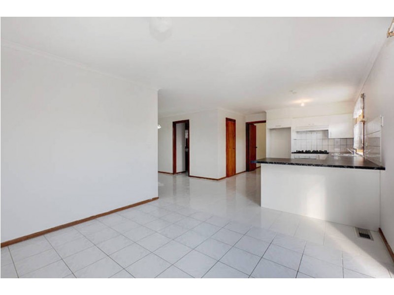 20 Cassinia Crescent, Meadow Heights VIC 3048