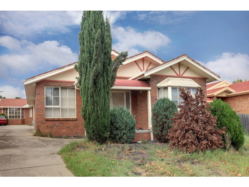 2/34 Shankland Boulevarde, Meadow Heights VIC 3048