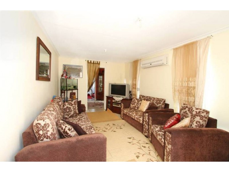 10 Boort Street, Dallas VIC 3047