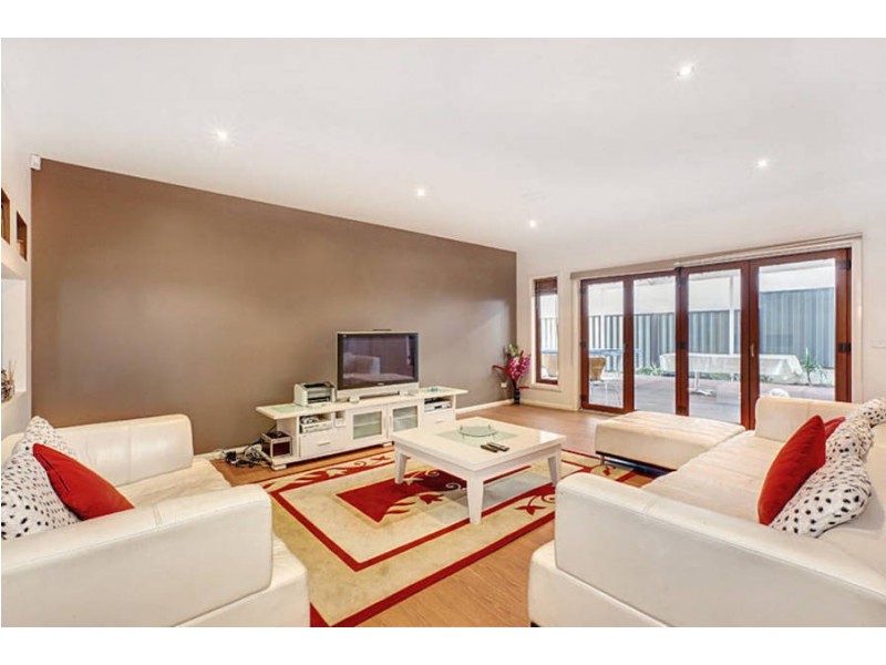 1 Barmah Grange, Greenvale VIC 3059