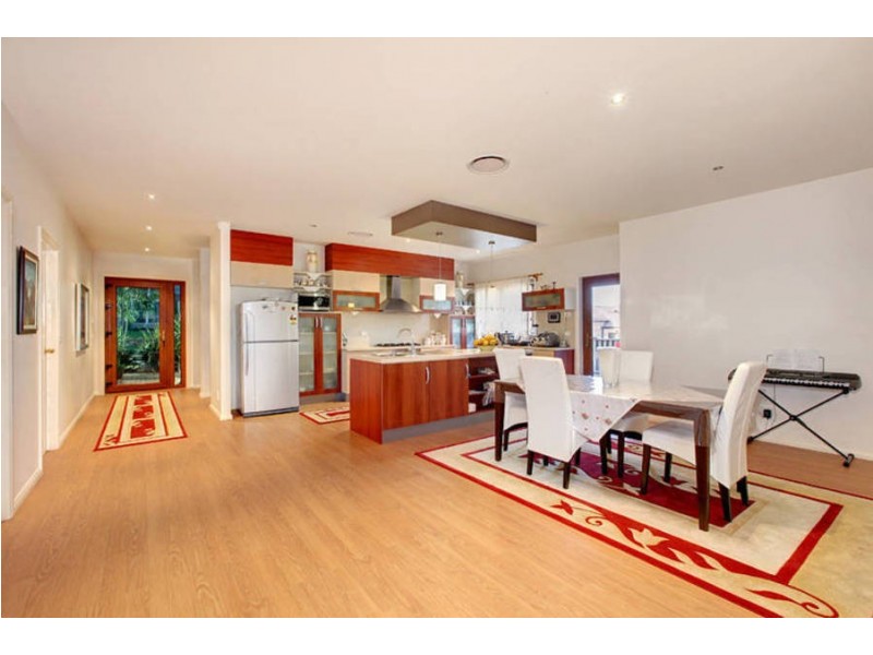 1 Barmah Grange, Greenvale VIC 3059