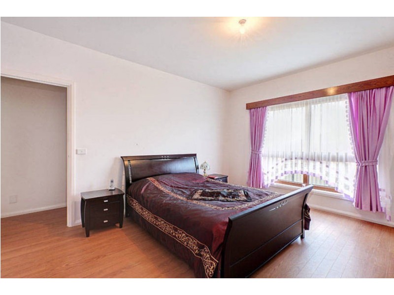 1 Barmah Grange, Greenvale VIC 3059