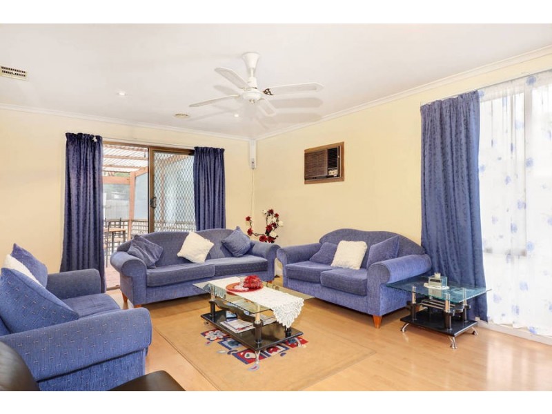 11 Werona Court, Meadow Heights VIC 3048