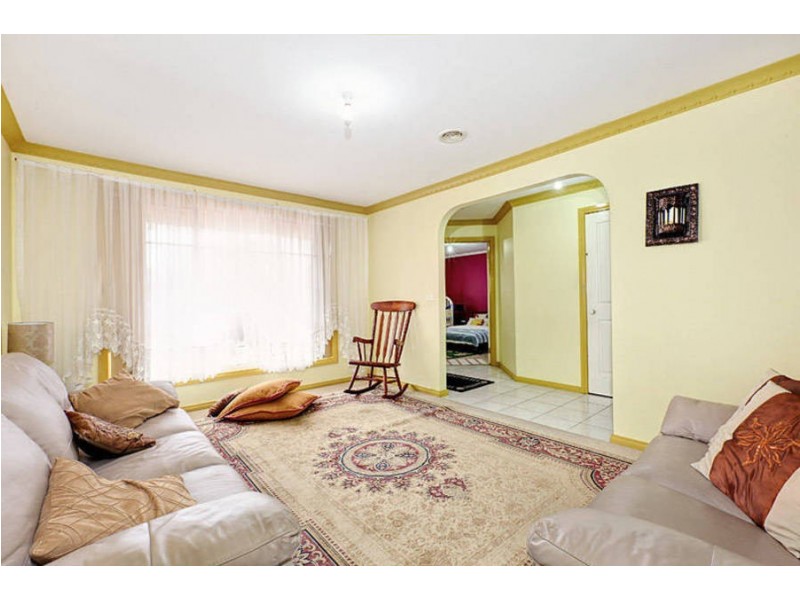 11 Bignell Court, Roxburgh Park VIC 3064