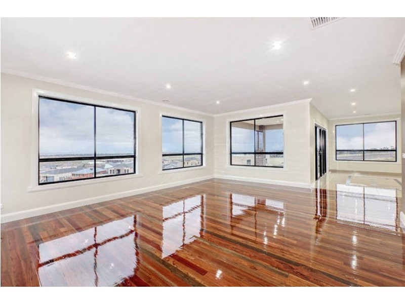 5 Hawkstowe Crescent, Greenvale VIC 3059