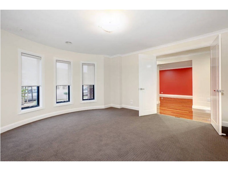 5 Hawkstowe Crescent, Greenvale VIC 3059