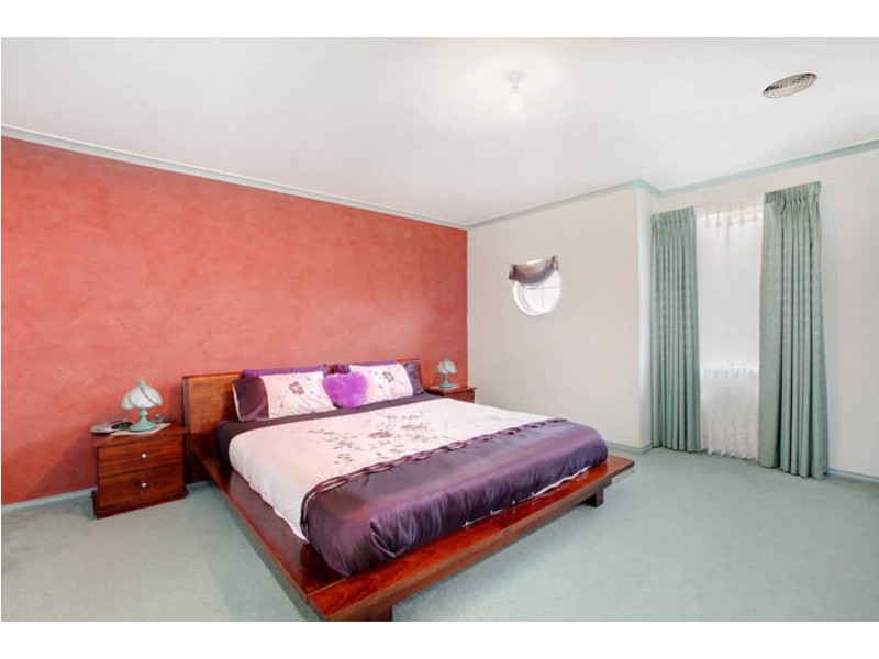 1 Hopkins Way, Meadow Heights VIC 3048